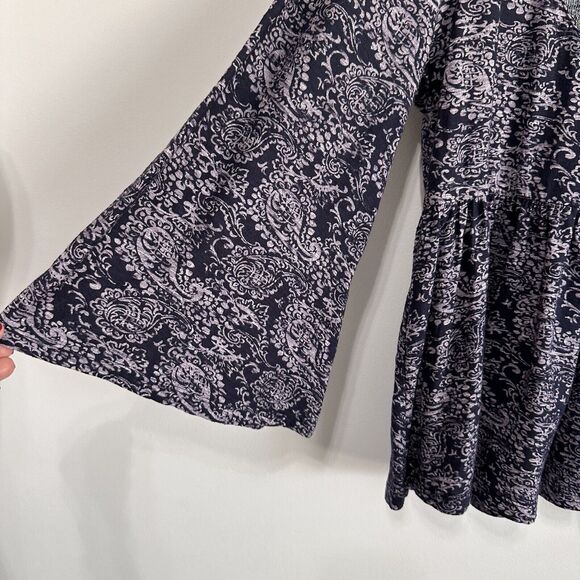 Anthropologie Akemi Kin Top M Marcella Lace Up Scoop Neck Boho Bell Sleeve - Picture 4 of 13